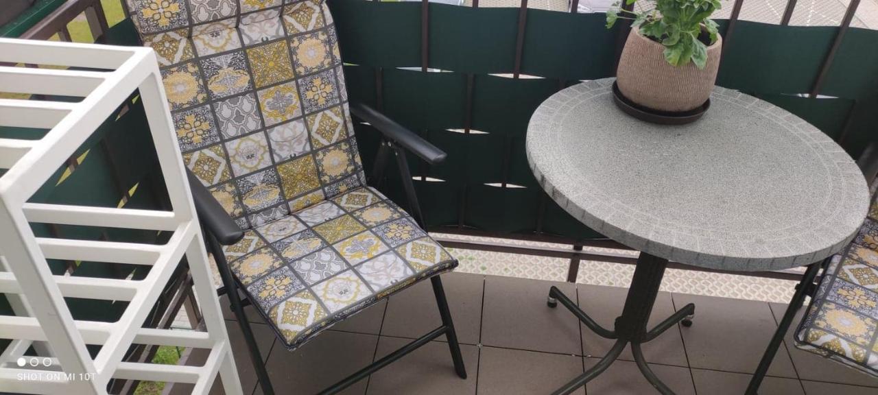 Apartament W Spokojnej Lokalizacji Cieplewo Exteriör bild